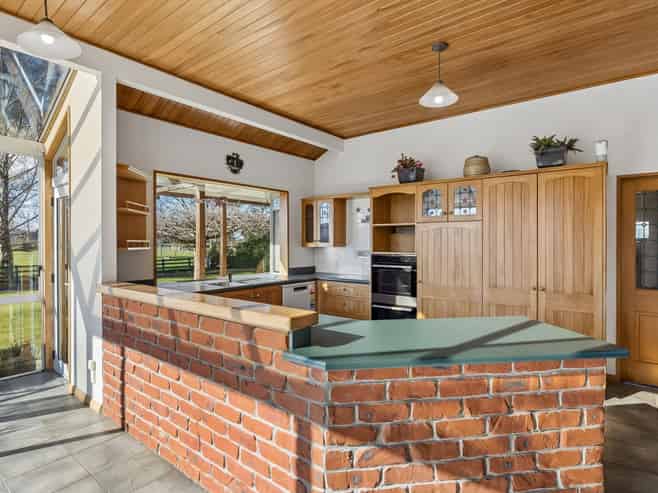 102 Huntly Road, Outram