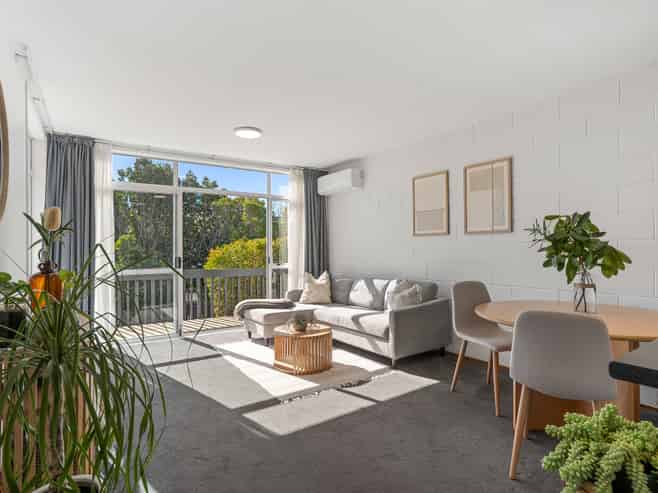 4/130A Shackleton Road, Mount Eden