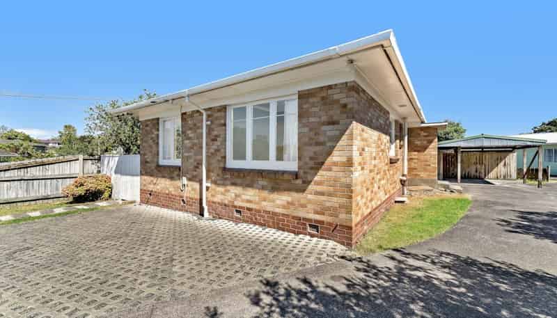 30 Kereru Street, Henderson