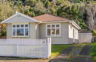 55 Pharazyn Street, Melling