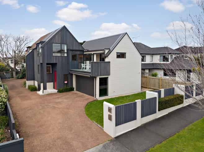 68 Long Drive, Saint Heliers