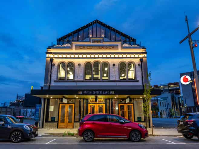 Fully Furnished Office on High Street