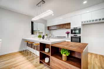61 Tir Conaill Avenue, Flat Bush