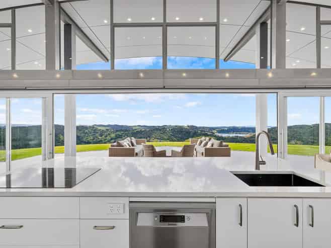 83 Jervis Road, Waiwera