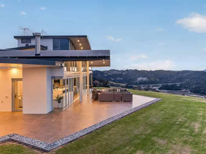 83 Jervis Road, Waiwera