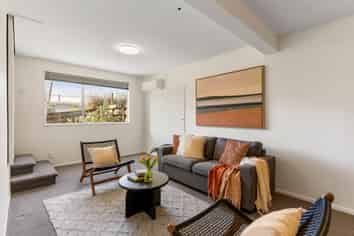 193 Broderick Road, Johnsonville