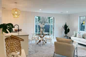 2 Samuel Place, Palmerston North Central