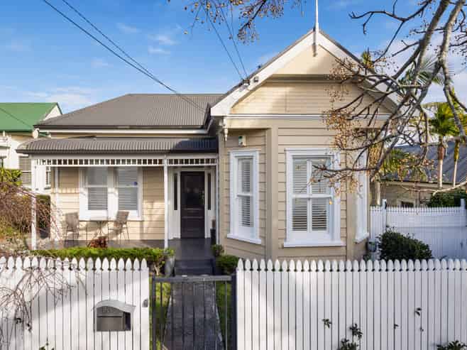 60 Paice Avenue, Sandringham