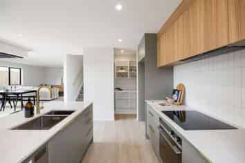 13 Overton Street, Rototuna