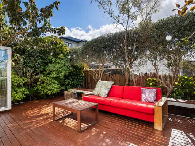 1 Highland Road, Mount Albert