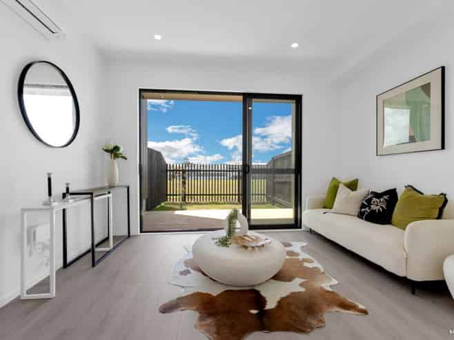22/17 Barneys Farm Road, Clendon Park