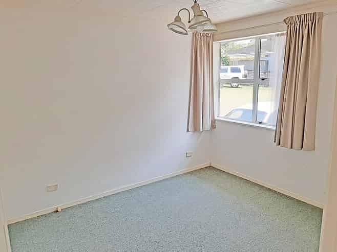 2/42 Mildmay Road, Henderson