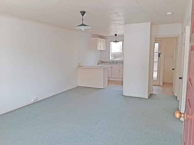 2/42 Mildmay Road, Henderson
