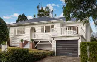 7 Weston Avenue, Mount Albert