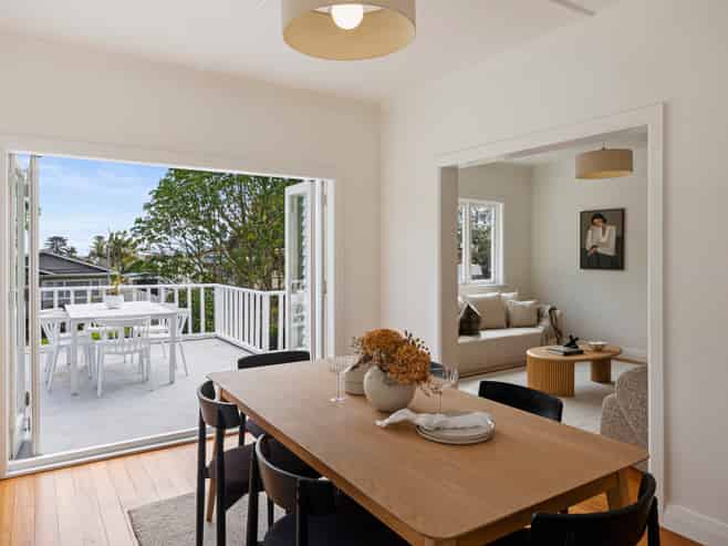 7 Weston Avenue, Mount Albert