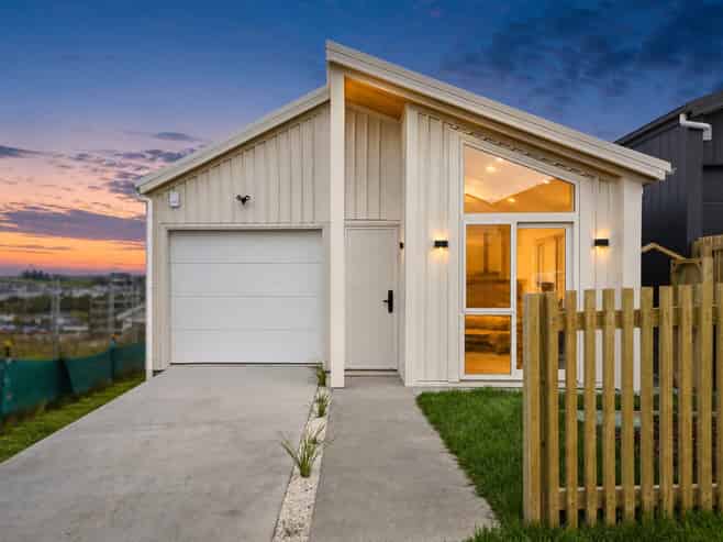 18 Kopu Road, Orewa