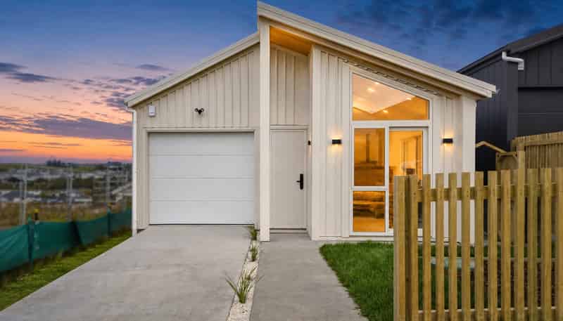 18 Kopu Road, Orewa
