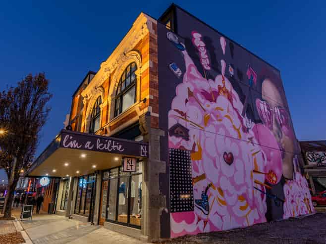 High Street Office for Six