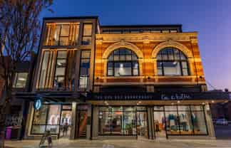 High Street Office for Six