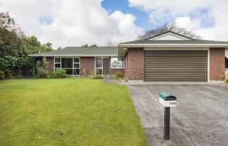 6 Truscott Grove, Awapuni