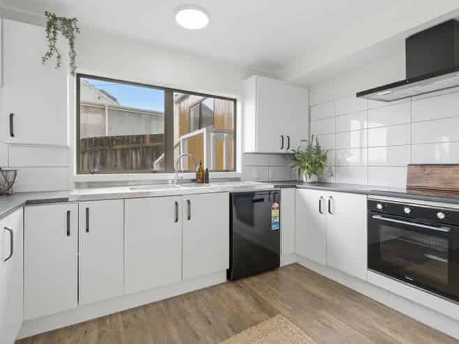 45 Wallath Road, Westown