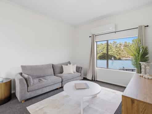 45 Wallath Road, Westown