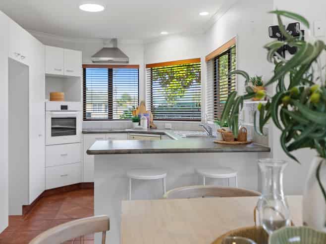 283 Gravatt Road, Papamoa