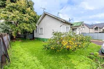 23 & 23A Campbell Road, Royal Oak