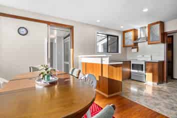 53 South Belt, Lincoln