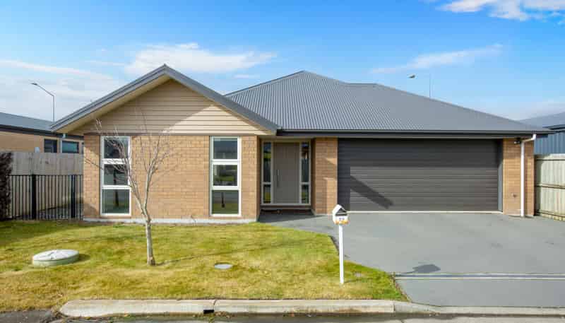 25 Sharman Place, Wigram