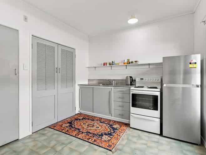  12 Selwyn Avenue, Avenues