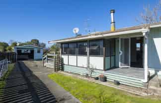 244 Lytton Road, Elgin