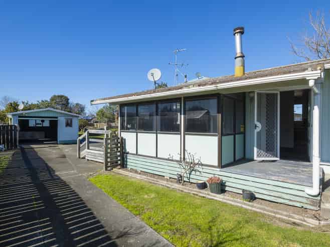 244 Lytton Road, Elgin