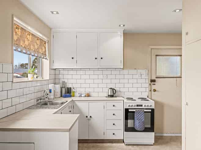 1/9 Kawau Crescent, Bromley