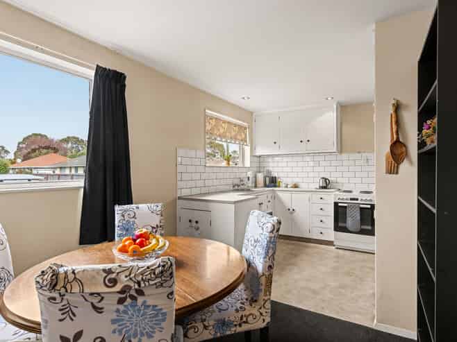 1/9 Kawau Crescent, Bromley