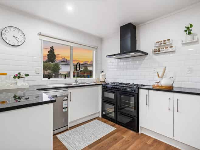 70 Harmel Road, Glendene