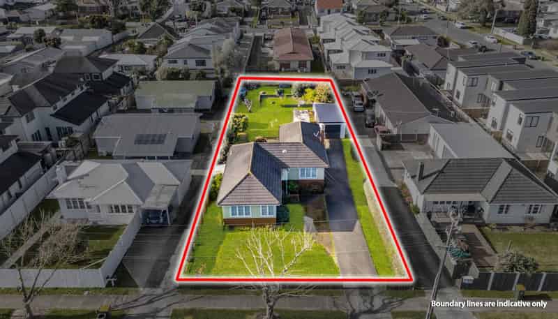 13 Henwood Road, Mangere East
