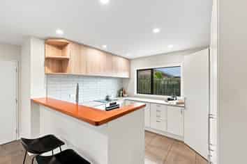 22 Kowhai Street, Oxford