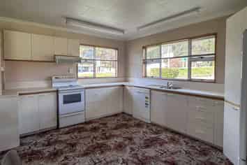 97 Broadway, Reefton
