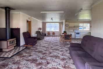 97 Broadway, Reefton
