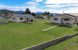 97 Broadway, Reefton