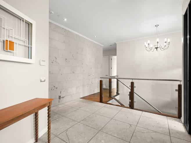 2 Comries Road, Chartwell