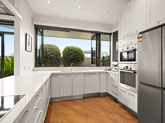 2 Comries Road, Chartwell