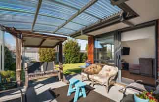 6 Maniaroa Drive, Katikati