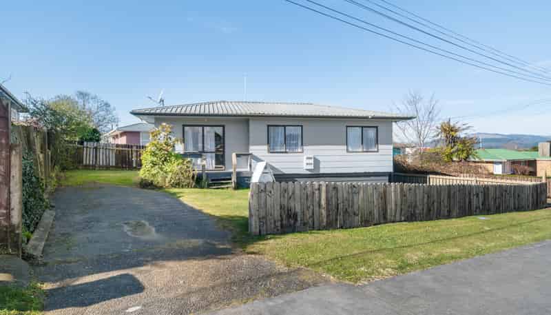 25B Thomas Crescent, Western Heights