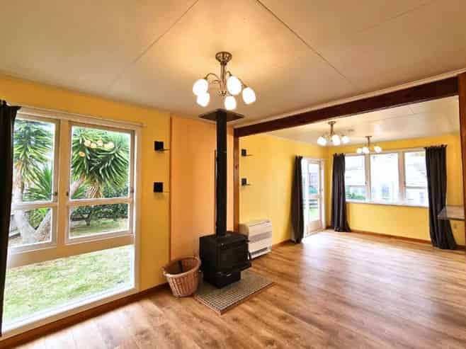 4 Jellyman Place, Springlands