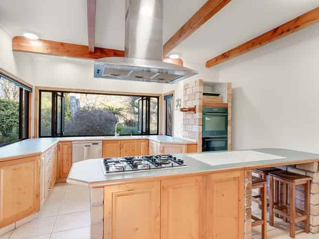 3642 Cambridge Road, Cambridge