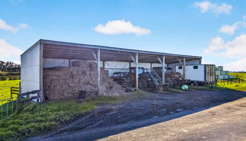 251, 256 a Glenbrook Beach Road, Glenbrook
