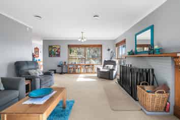 2 Batten Street, Glenholme