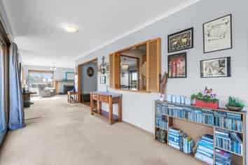 2 Batten Street, Glenholme